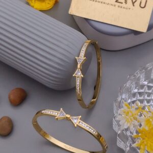 anti tarnish diamond studded ribbon design bracelet