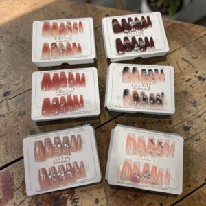 Stars nails Jewelled Press on nails