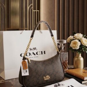 COACH DARK BROWN HANDBAG